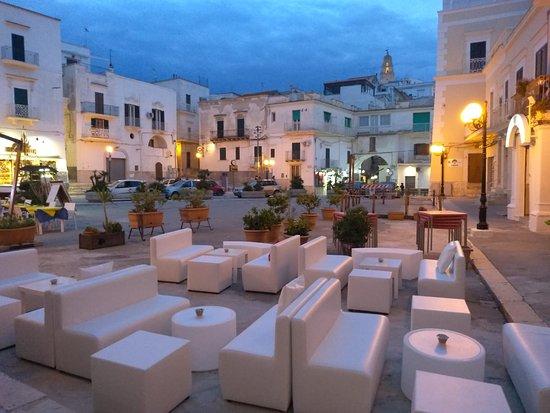 Tirovino food e wine bar